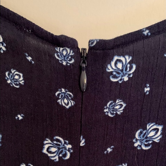 Navy blue floral print jumpsuit  (16) - Picture 4 of 7